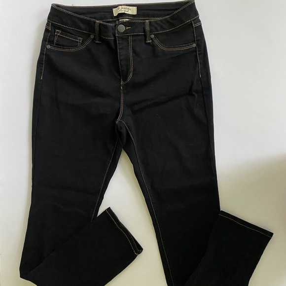 d. jeans Denim - D. Jeans Women's Dark Wash Skinny Stretchy size 12 NICE!